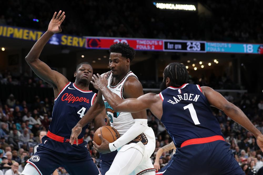 欠薪余额与 欠薪余额与